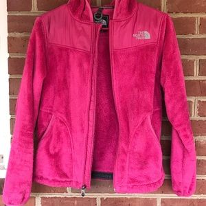 Soft and sweet pink North Face fleece!